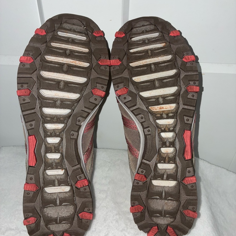 Skechers Pink and Tan Slip on shoes size 8 - Picture 5 of 11